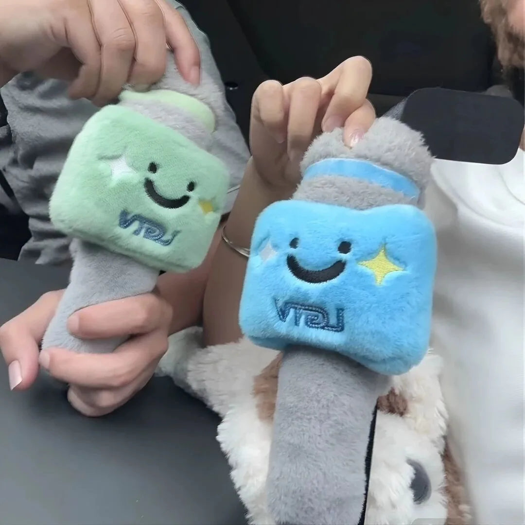 Microphone Plush Seat Belt Shoulder Pad, Cute Cartoon Doll Car Seatbelt Cover, Soft Stuffed Auto Decor Hanging Ornament
