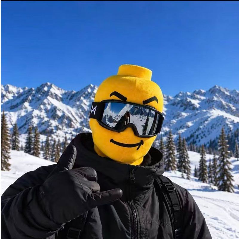Outdoor Tricky Props Riding Windproof Skiing Face Cover 3D Simulation Funny Yellow Building Block Human Mask